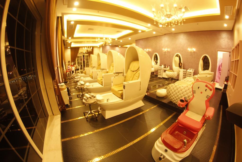 Adams Hotel Kuwait City Eksteriør bilde