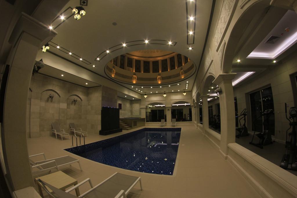 Adams Hotel Kuwait City Eksteriør bilde