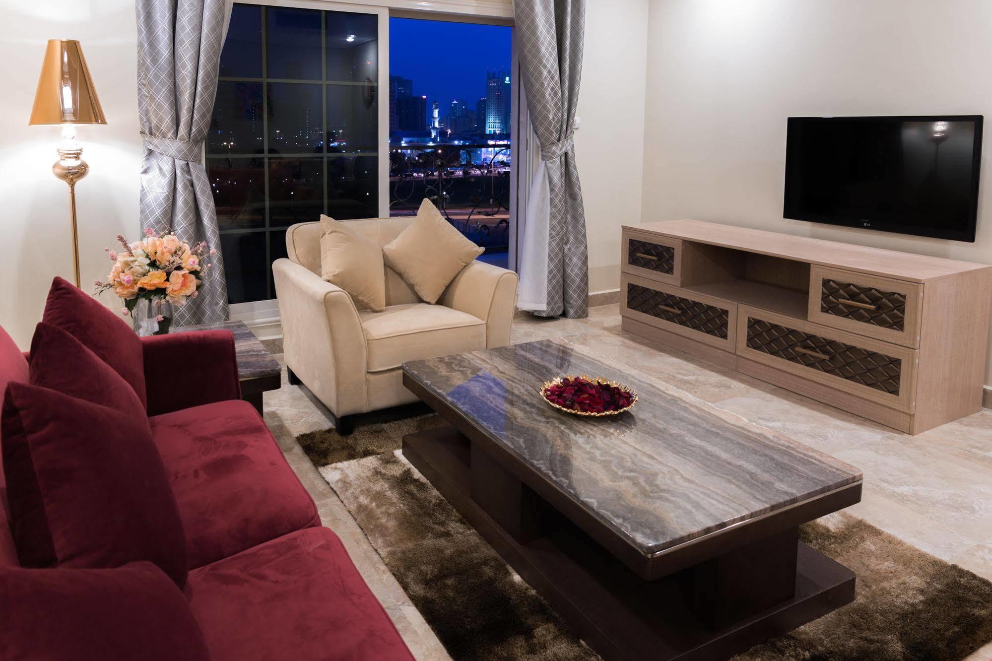 Adams Hotel Kuwait City Eksteriør bilde