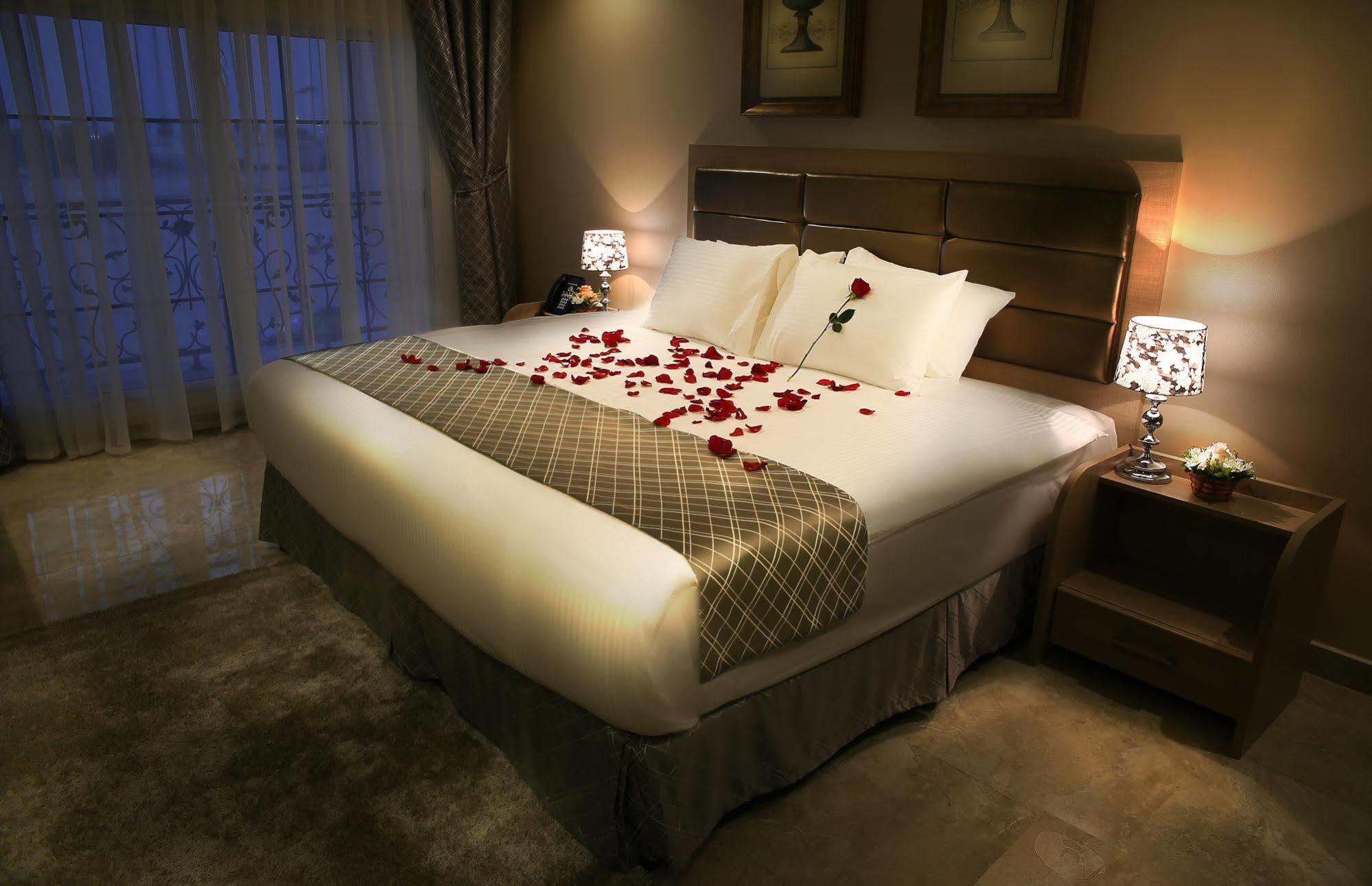 Adams Hotel Kuwait City Eksteriør bilde